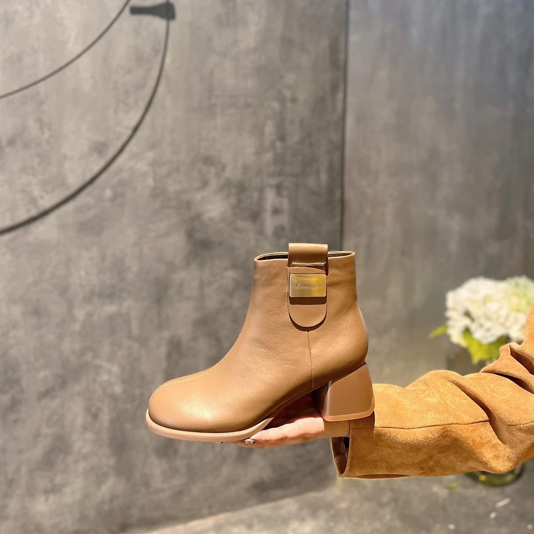 阿芙莎广系联名款1159520法式时尚舒适时尚简约短靴D