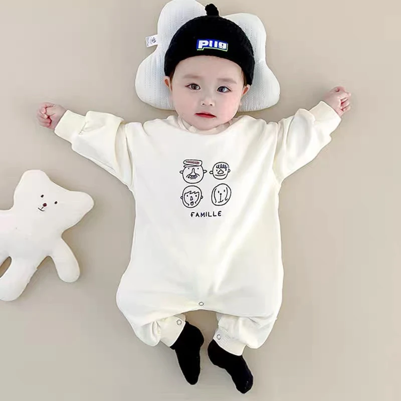 婴儿衣服韩版宝宝秋装满月字母春秋连体衣百天爬服新生儿洋气哈衣