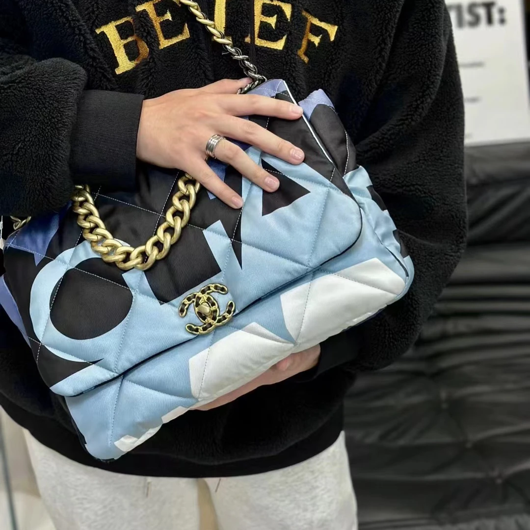 99新 Chanel/香奈儿 19bag金扣链条包【嘻哈专属】/D4224/