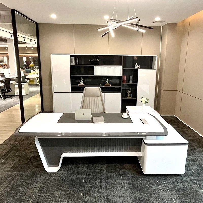 【品质雅居】新款现代总裁办公桌轻奢豪华新经理总管老板桌总裁桌子