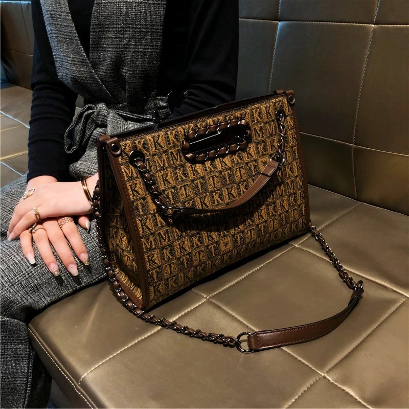 包包女款爆款2025新款大气百搭气质女包网红款通勤小众时尚单肩包