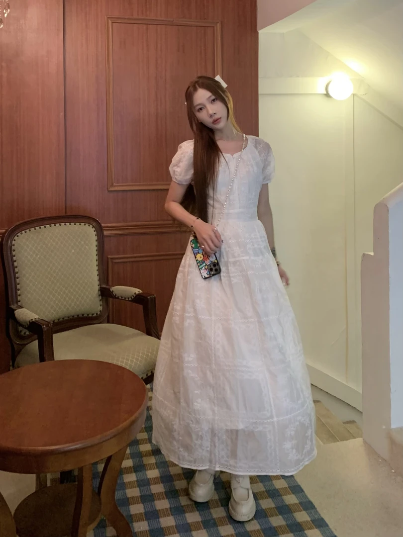 70不是七十【浪漫轻氛围】春夏重工绣花花边休闲短袖长短款连衣裙