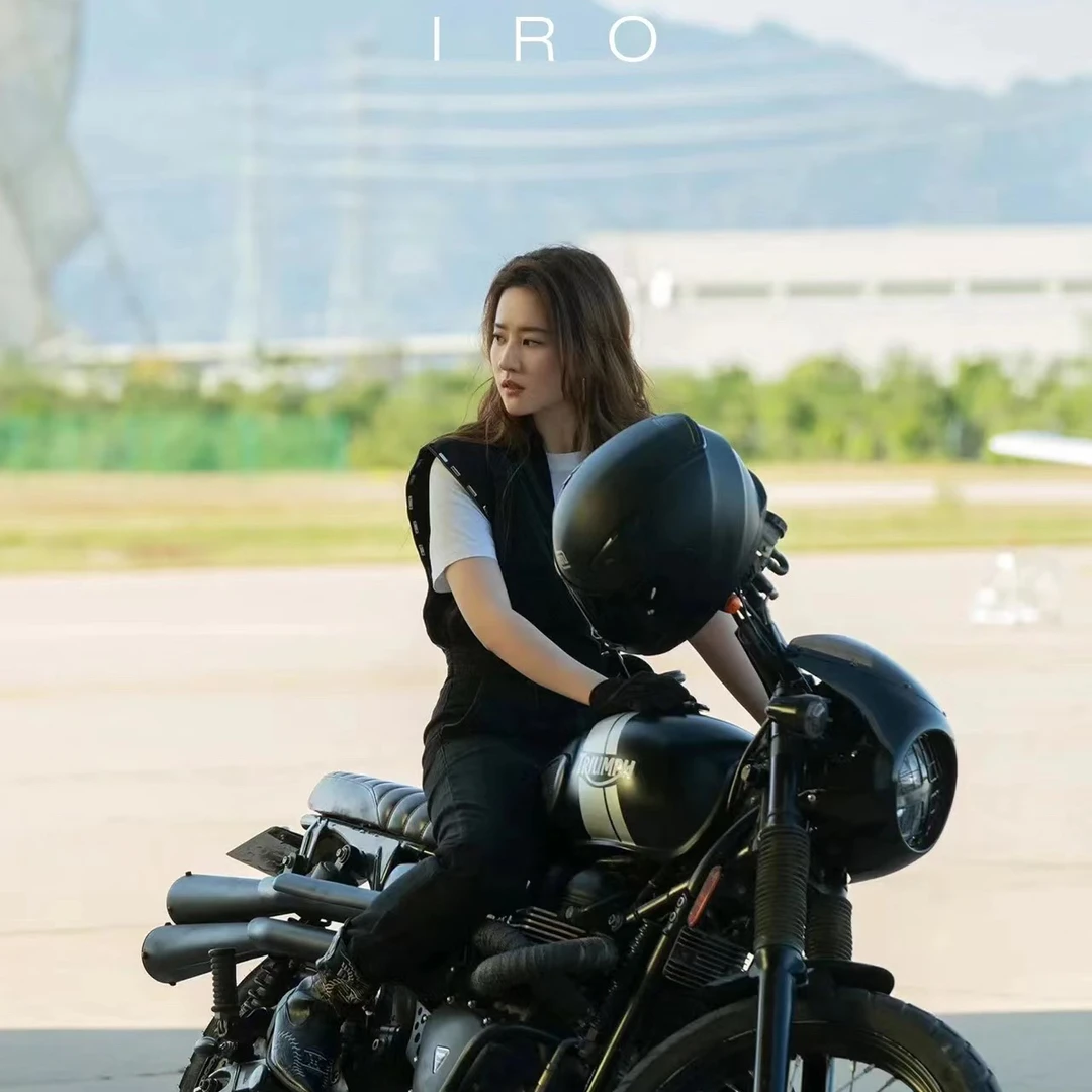 【刘亦菲同款】法式直筒工装V领无袖腰带牛仔纯色连体裤女