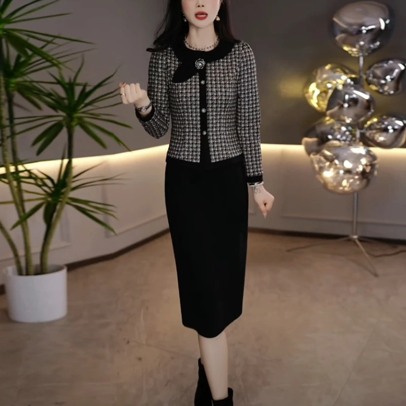 磨毛软精纺气质高级感女装2024秋冬季新款千鸟格打底假两件连衣裙