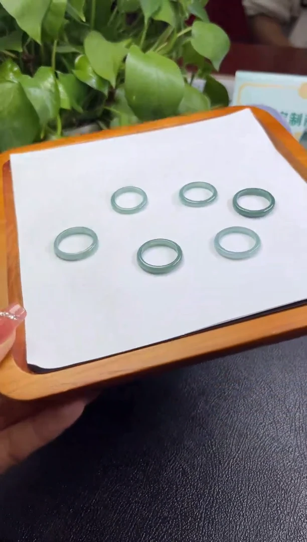 【闪购商品】翡翠戒圈未镶嵌多样性择优单个发 戒圈