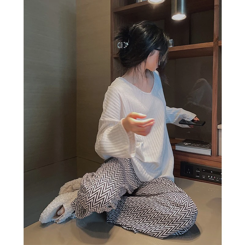 睡衣女款爆款2024年春秋新款长袖时尚休闲家居服可外穿两件套装