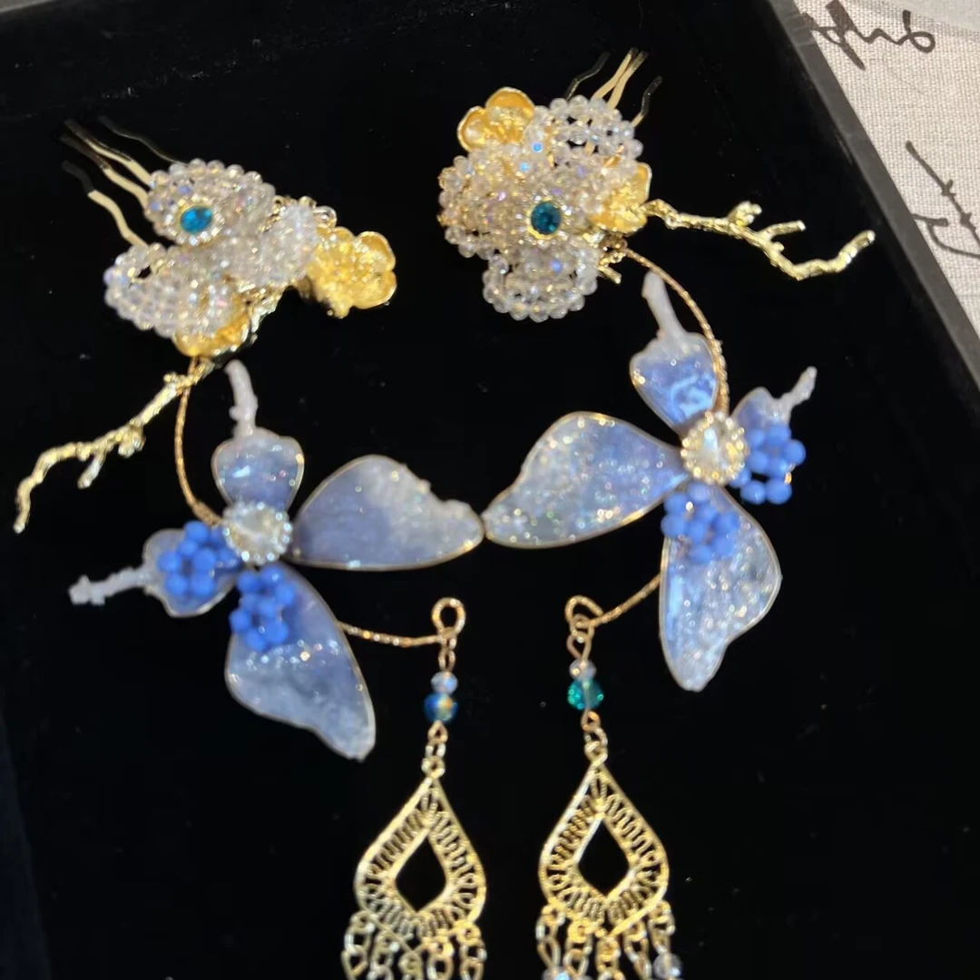 高颜值蓝蝶花头饰步摇配饰网红同款超仙侧边头饰手工蝴蝶发梳发饰