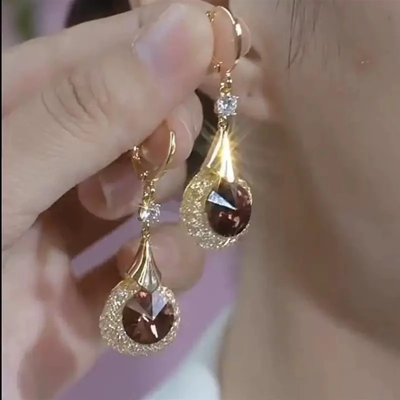 925银针合成锆石耳饰 925银针耳饰 水滴高级感耳坠轻奢时尚F-596