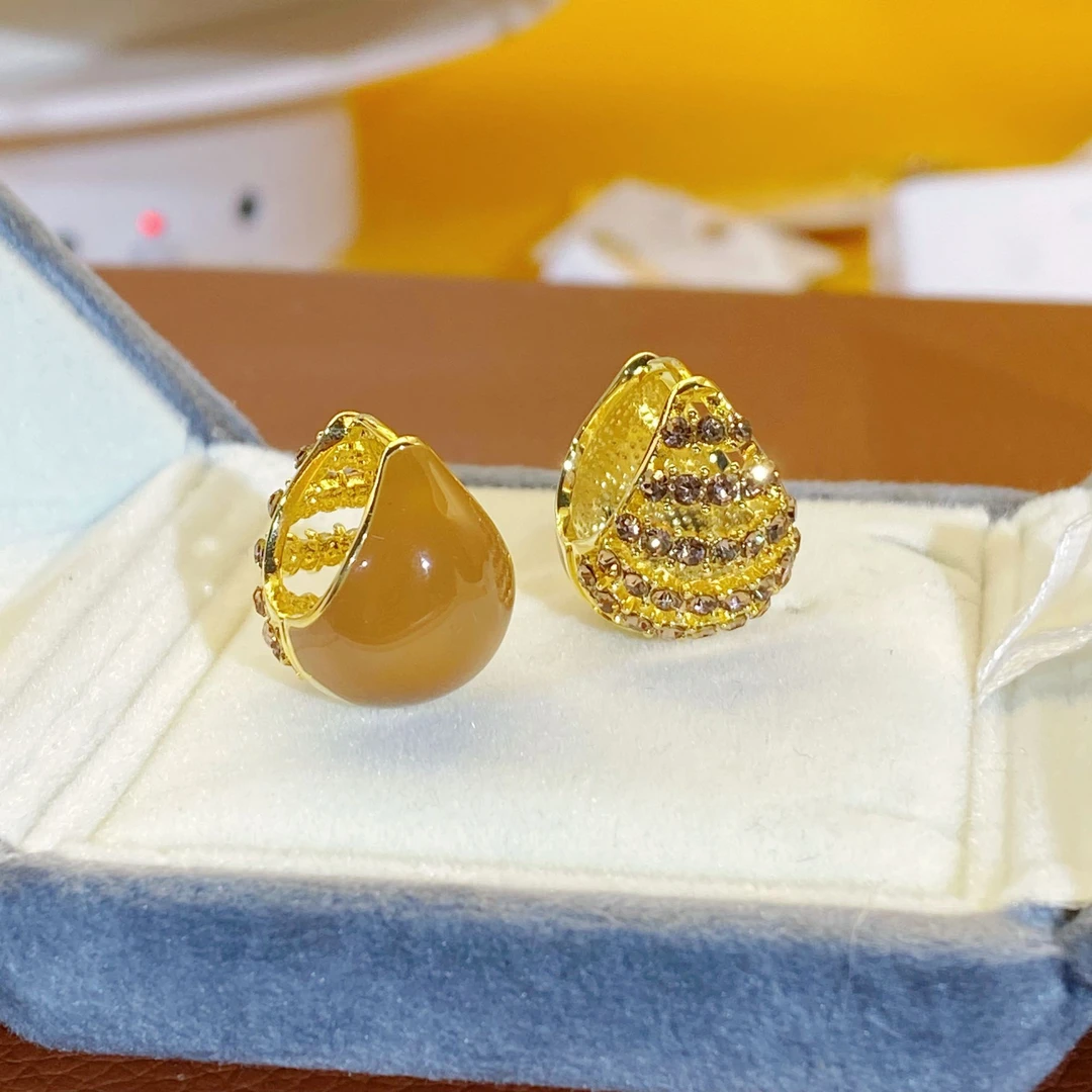 925银针合成锆石耳饰  轻奢高级感气质满钻耳扣2024年新款潮韩国