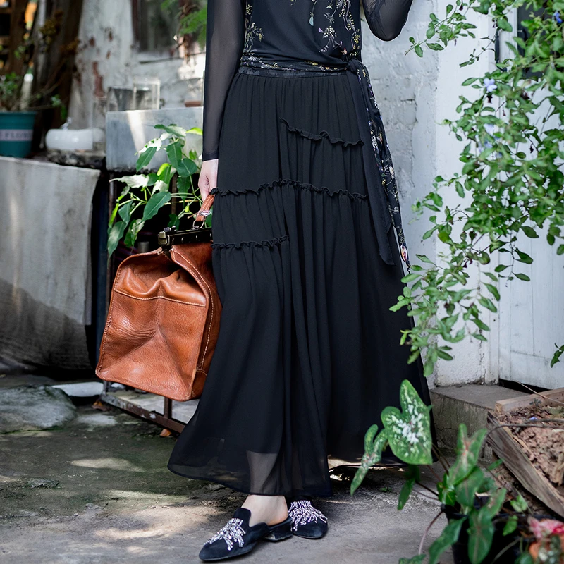 生活在左2024春夏新品复古优雅宽松显瘦半身裙女款式黑色1944191