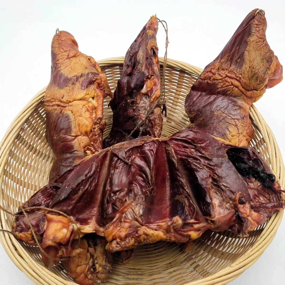 整个烟熏腊猪心猪肺农家手工腌制下酒菜腊货干货土特产猪心整副