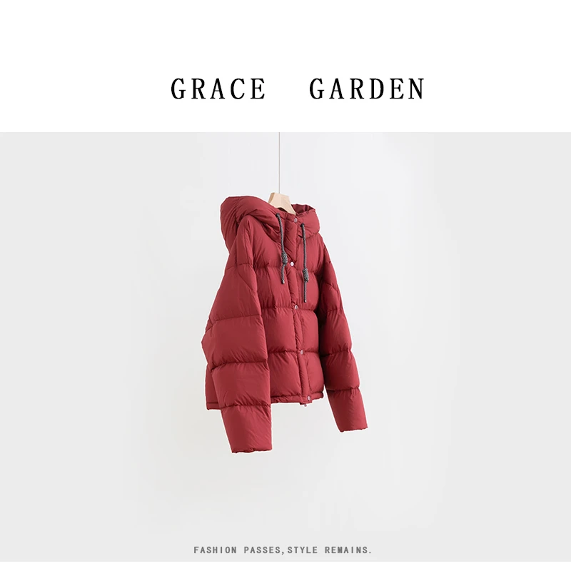 GRACE GARDEN【圣诞外套！】休闲连帽抽绳短款外套MF4K2712