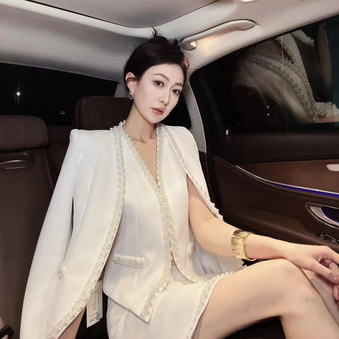 -J.Seven丨24年早秋款时尚珍珠女孩重工小香风马甲上衣半裙三件套