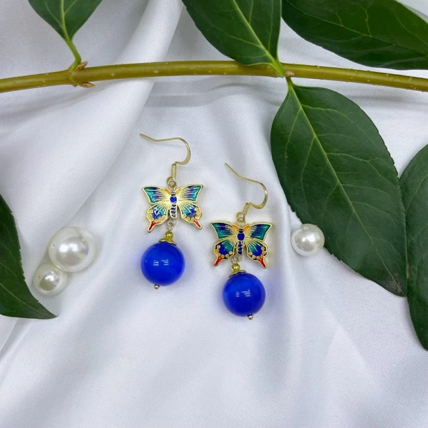 铜合金耳饰 蓝色猫猫大蝴蝶耳坠女款防过敏耳钩民族风耳环复古88