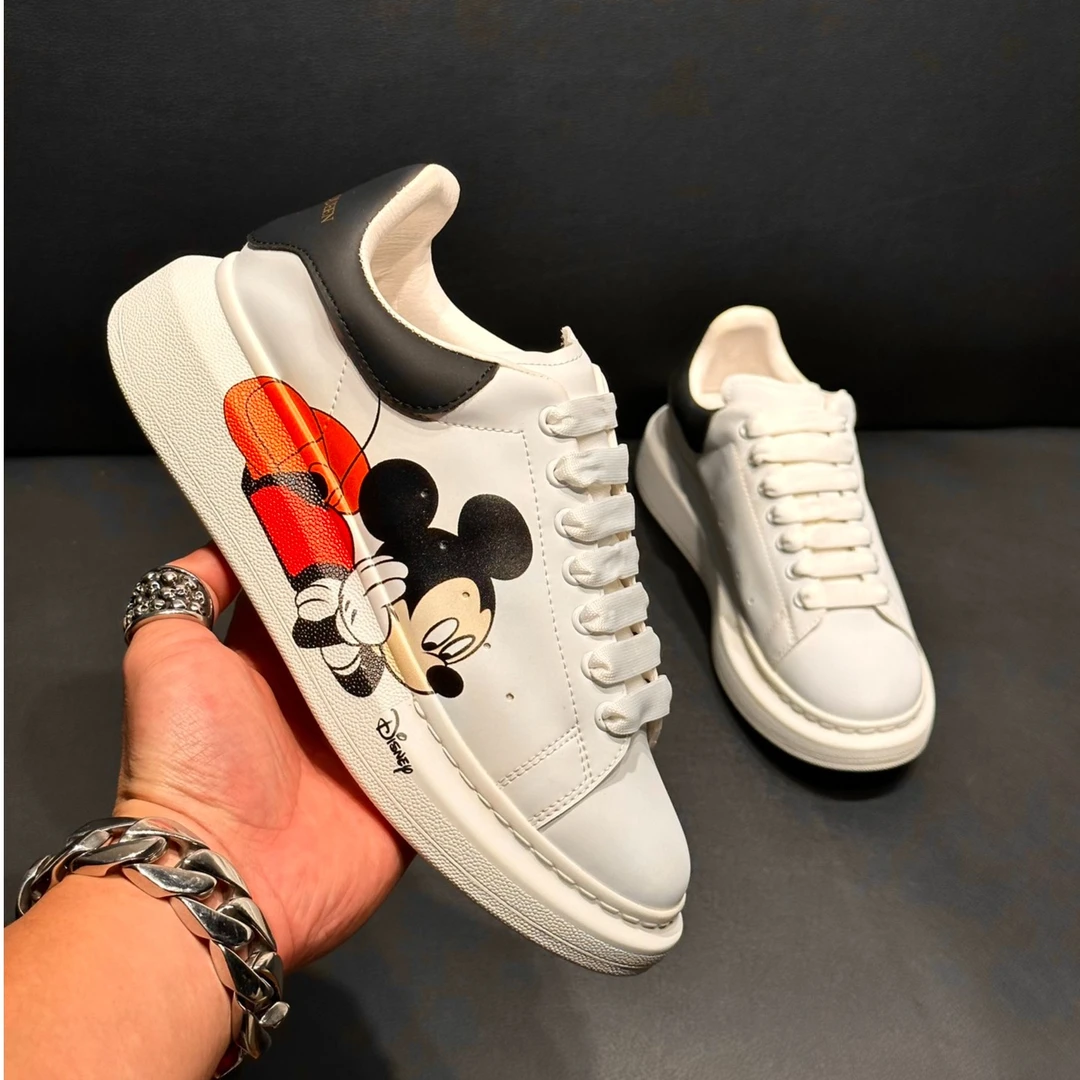 米奇小白鞋男情侣款板鞋2024年新款男士时尚百搭休闲厚底增高潮鞋