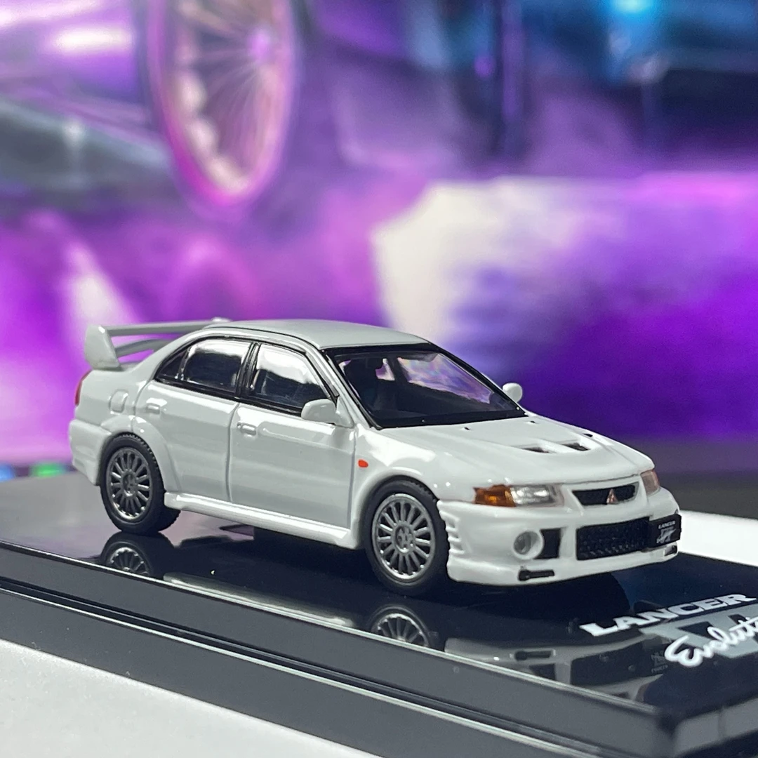 HJ 三凌EVO六代 1/64合金汽车模型摆件