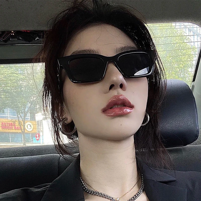 jennie同款墨镜女2024新款潮复古欧美风太阳镜抖音蹦迪辣妹眼镜
