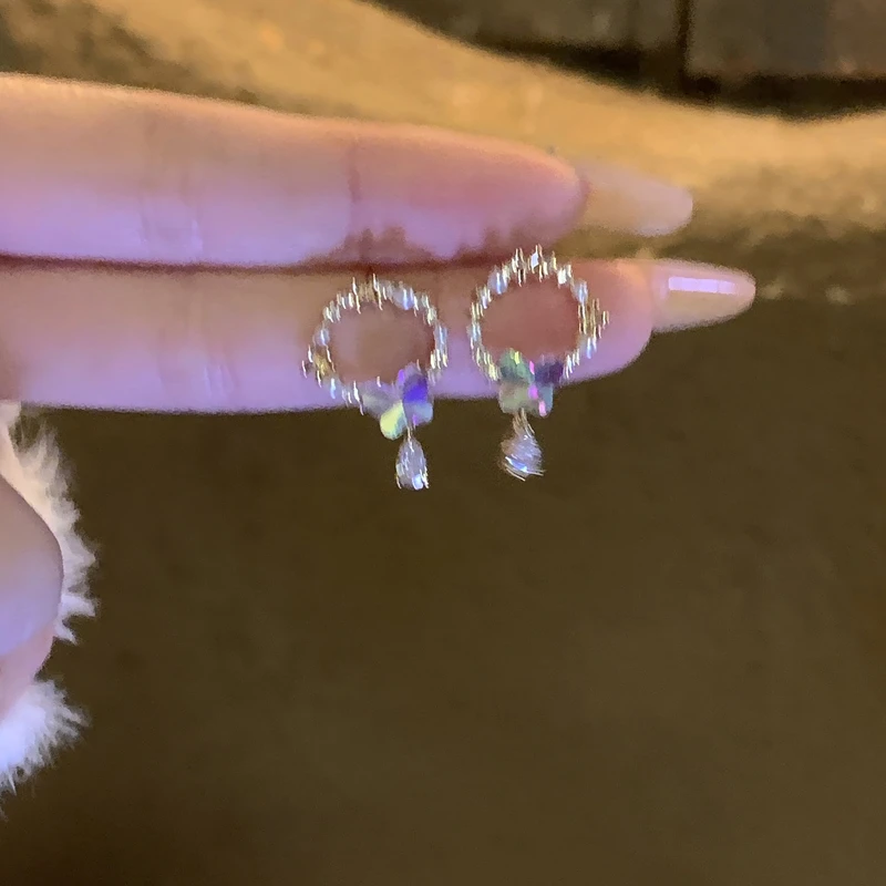 铜合金合成锆石耳饰 甜美气质优雅时尚精致小巧闪钻蝴蝶耳环森系