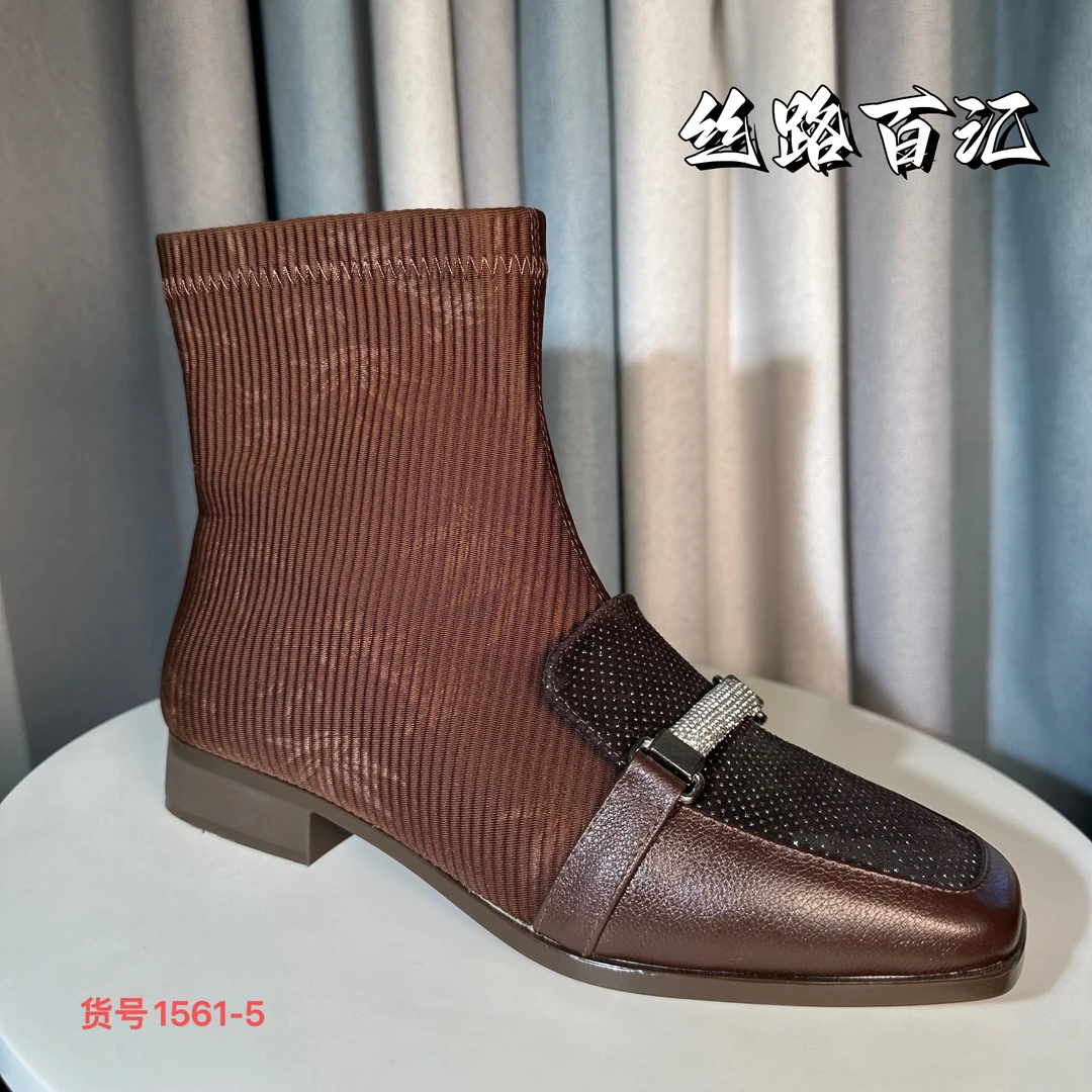 1561-5女士真皮短靴牛皮靴子搭配藏装低跟方头青海西藏甘孜包邮