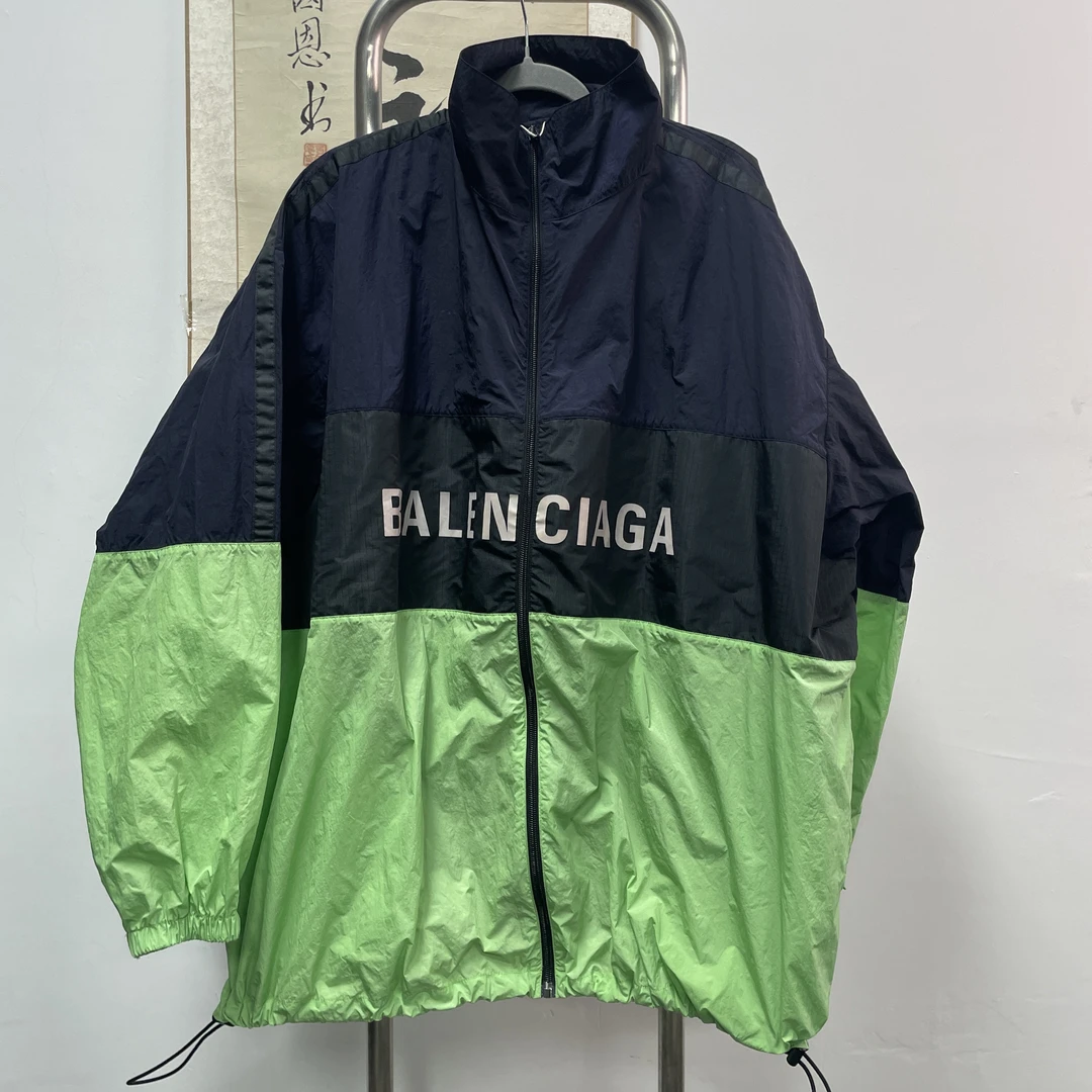Balenciaga巴黎世家拼接冲锋衣 尺码:38 衣长80 胸围82