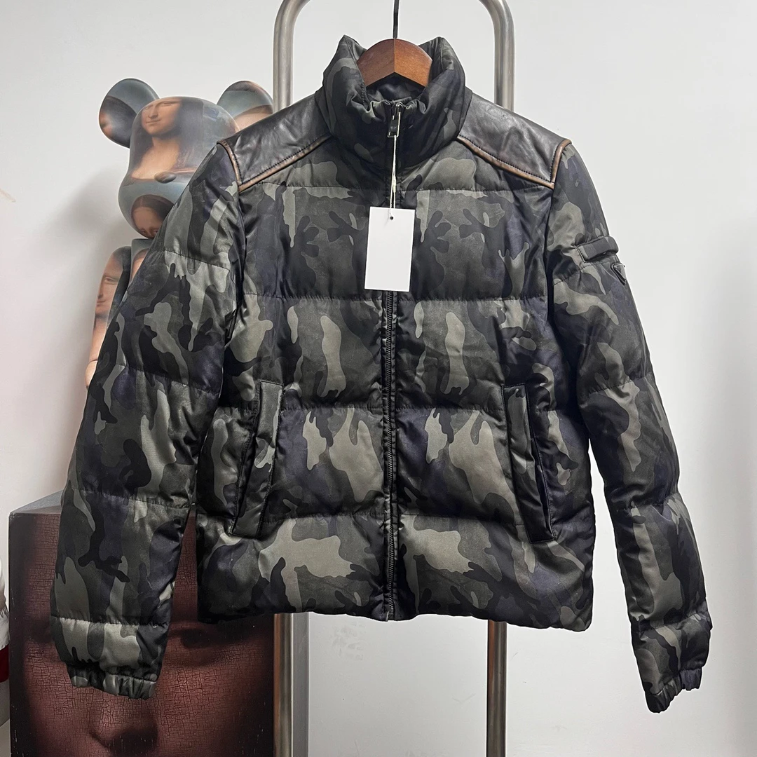 Prada拼皮迷彩羽绒服 I1802 尺码：46 衣长64 胸围54