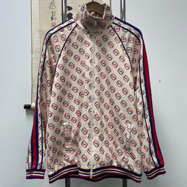 Gucci古驰双G满印外套 H1712 尺码:M 衣长70 胸围58