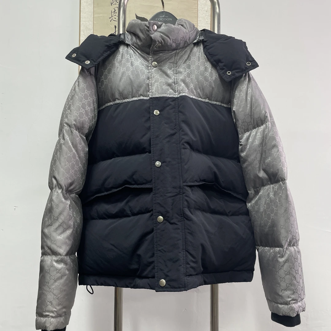 Gucci古驰半满印羽绒服 H0605 尺码:48 衣长68 胸围61