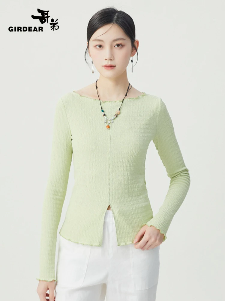 GIRDEAR/哥弟新款修身一字领前开叉压褶木耳边长袖衫1300979