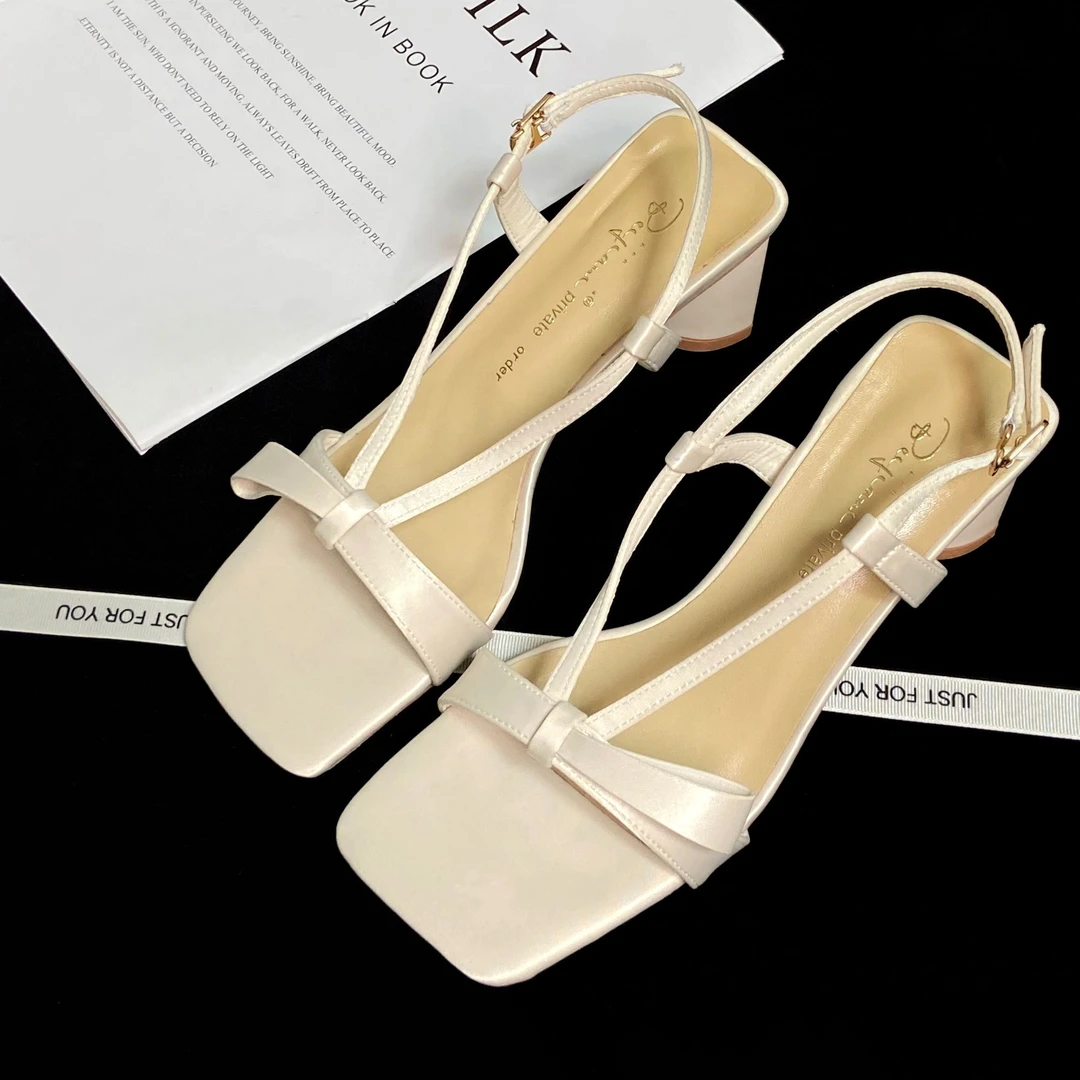 法式真皮粗跟仙女风高跟鞋2024夏季新款蝴蝶结一字扣带露趾凉鞋女