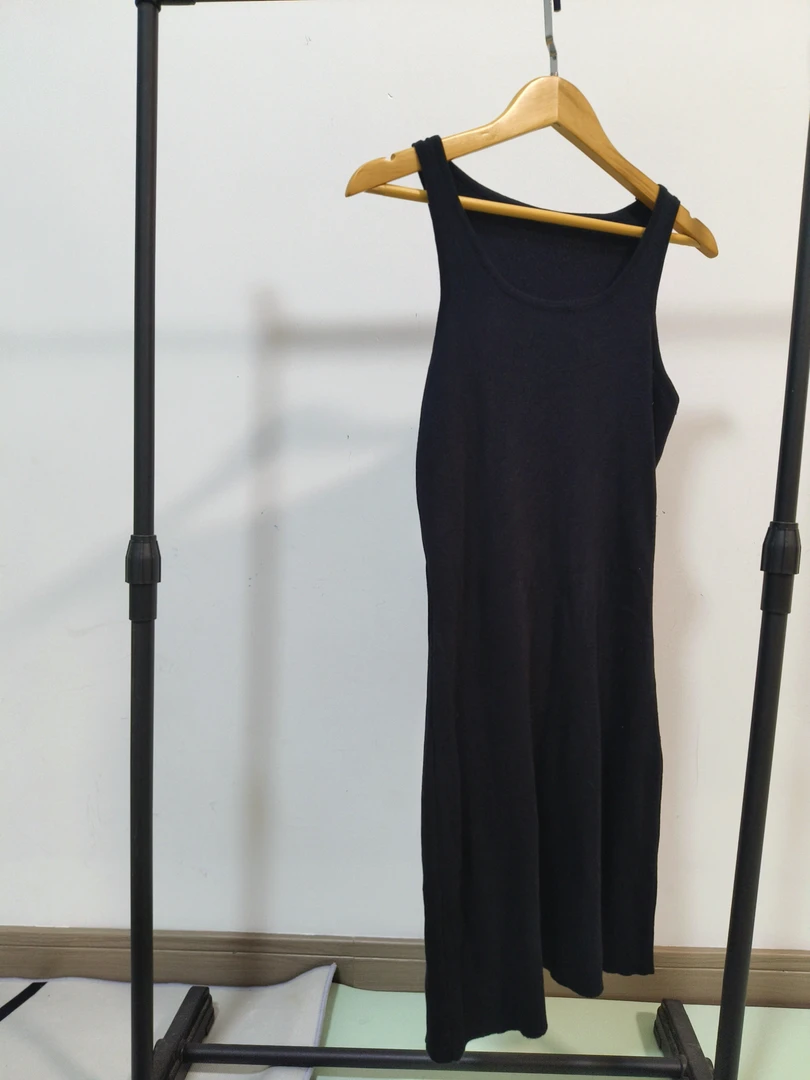 黑色针织弹性修身显瘦可内穿可外搭针织衫内搭背心裙气质休闲百搭