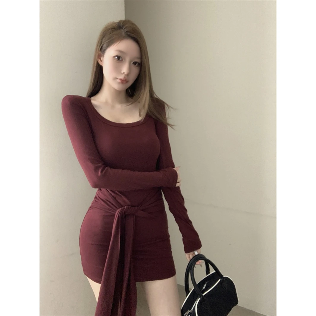 韩版2024秋高级感收腰绑带辣妹包臀连衣裙假两件修身气质显瘦收腰