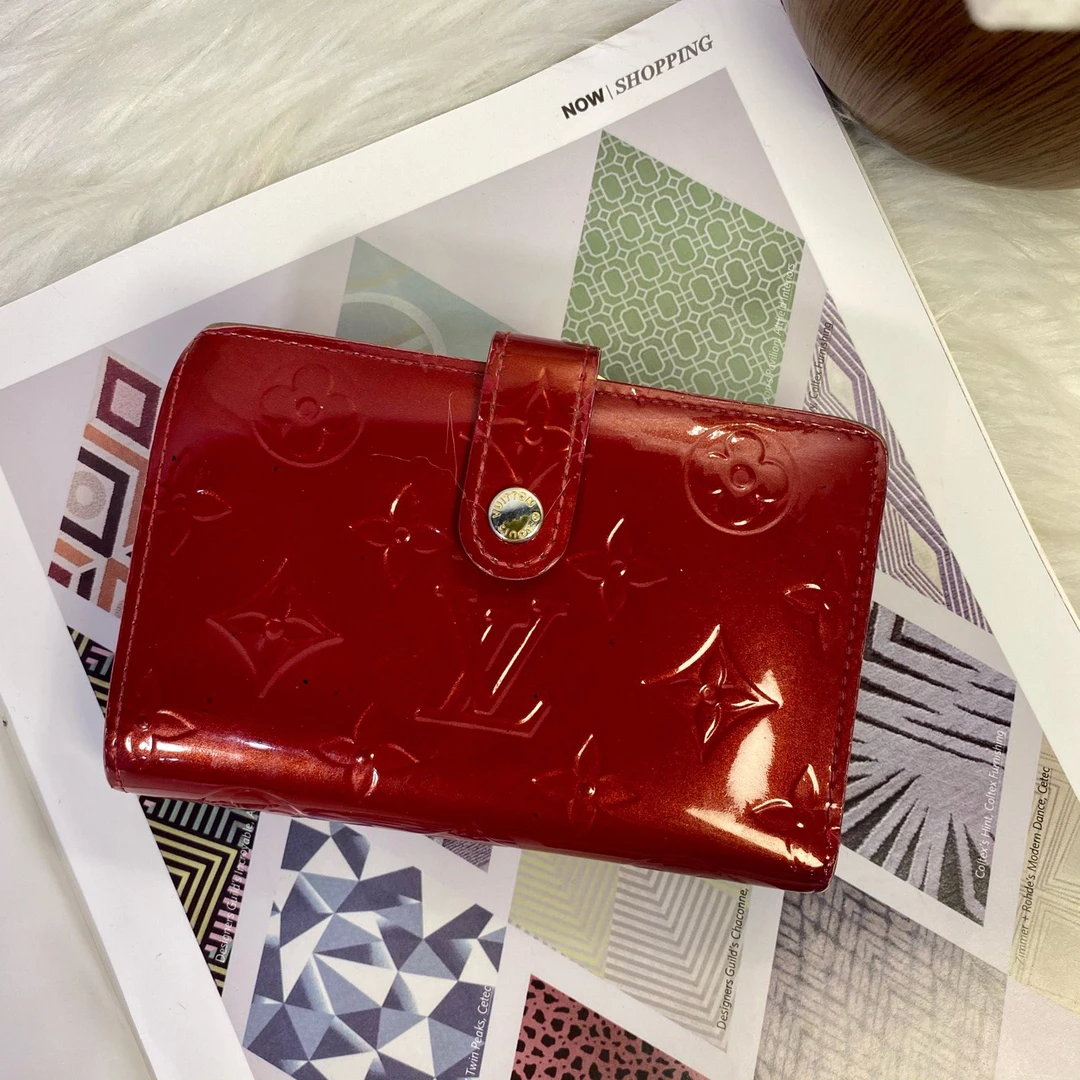 90新 LouisVuitton/路易威登 【流莲里】红色漆皮短款钱包 SS 1077