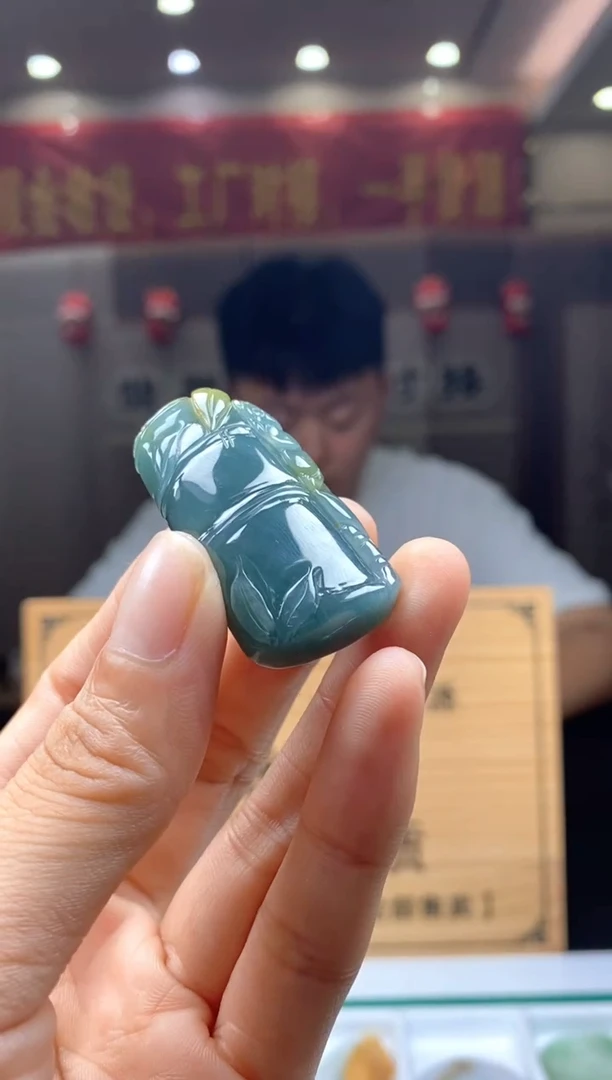 【闪购商品】定制翡翠未镶嵌 *59