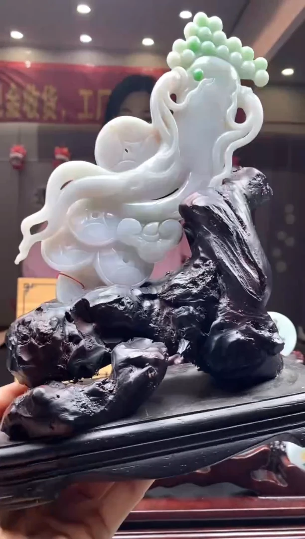 【闪购商品】定制翡翠未镶嵌          *397