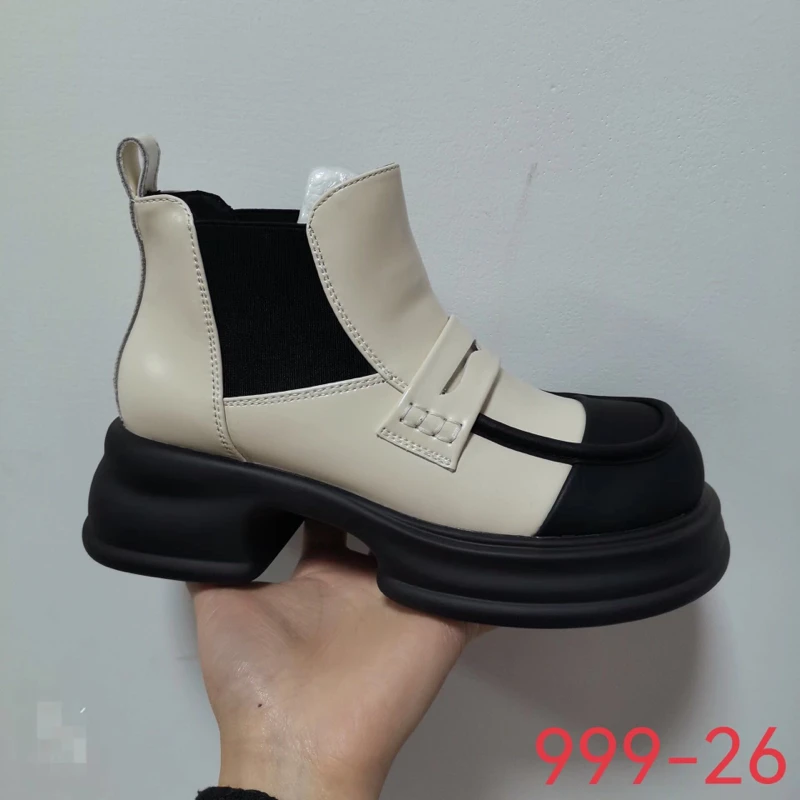 {131}2023秋冬新款百搭中帮休闲鞋999-26