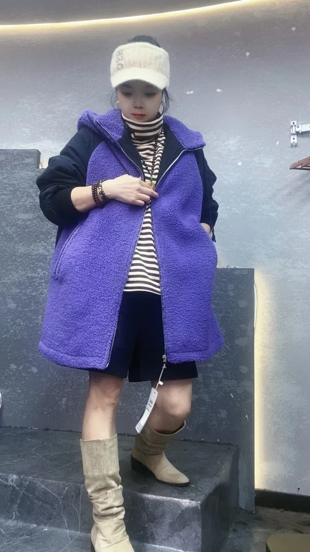 23670冬季连帽羊羔绒拼接加厚大码宽松中长款棉衣棉服紫色女