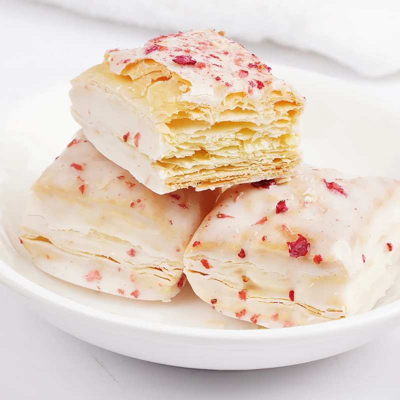 【30包】松塔千层酥蔓越莓味花生味白巧克力涂层包装混合味