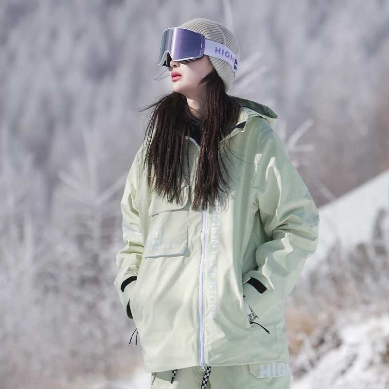 至高滑雪服硬壳双层加厚PU覆膜严密防水防风透气保暖立体有型