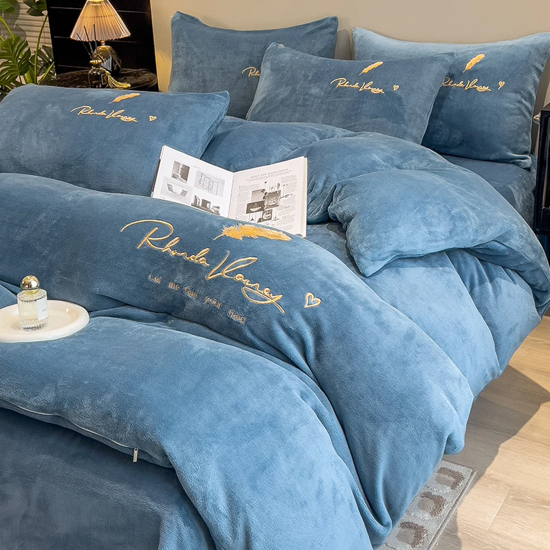 冬天加绒四件套被套加厚牛奶绒款保暖床单被罩双面绒水晶绒三件套