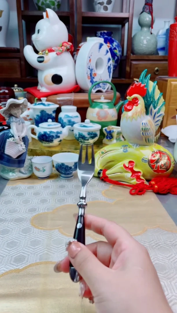 【闪购商品】盘日产叉子一一一