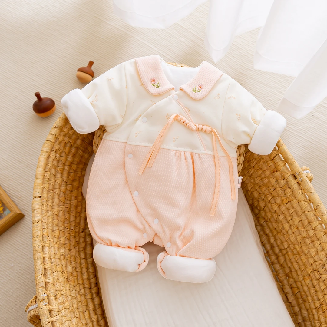 150克加厚冬季新生婴儿衣服连体衣宝宝哈衣爬服冬款夹棉外穿棉服
