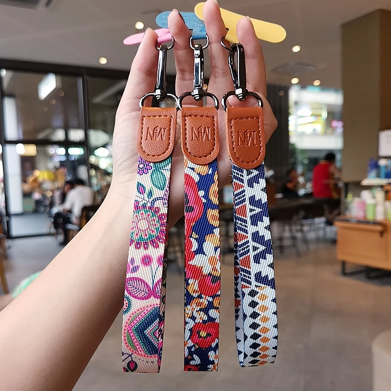 手机挂绳短款手腕绳结实耐用宽版手提挂链个性皮质防丢手机壳吊绳