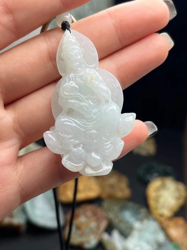 缅甸翡翠a货观音