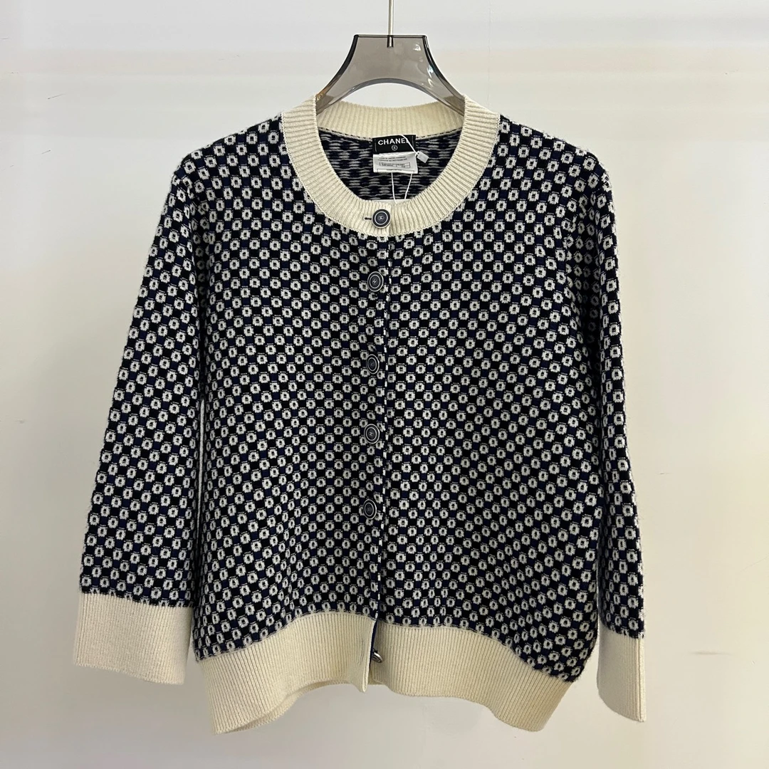 Chanel/香奈儿/墨蓝色山羊绒针织开衫毛衣 42码 99新 GM001005