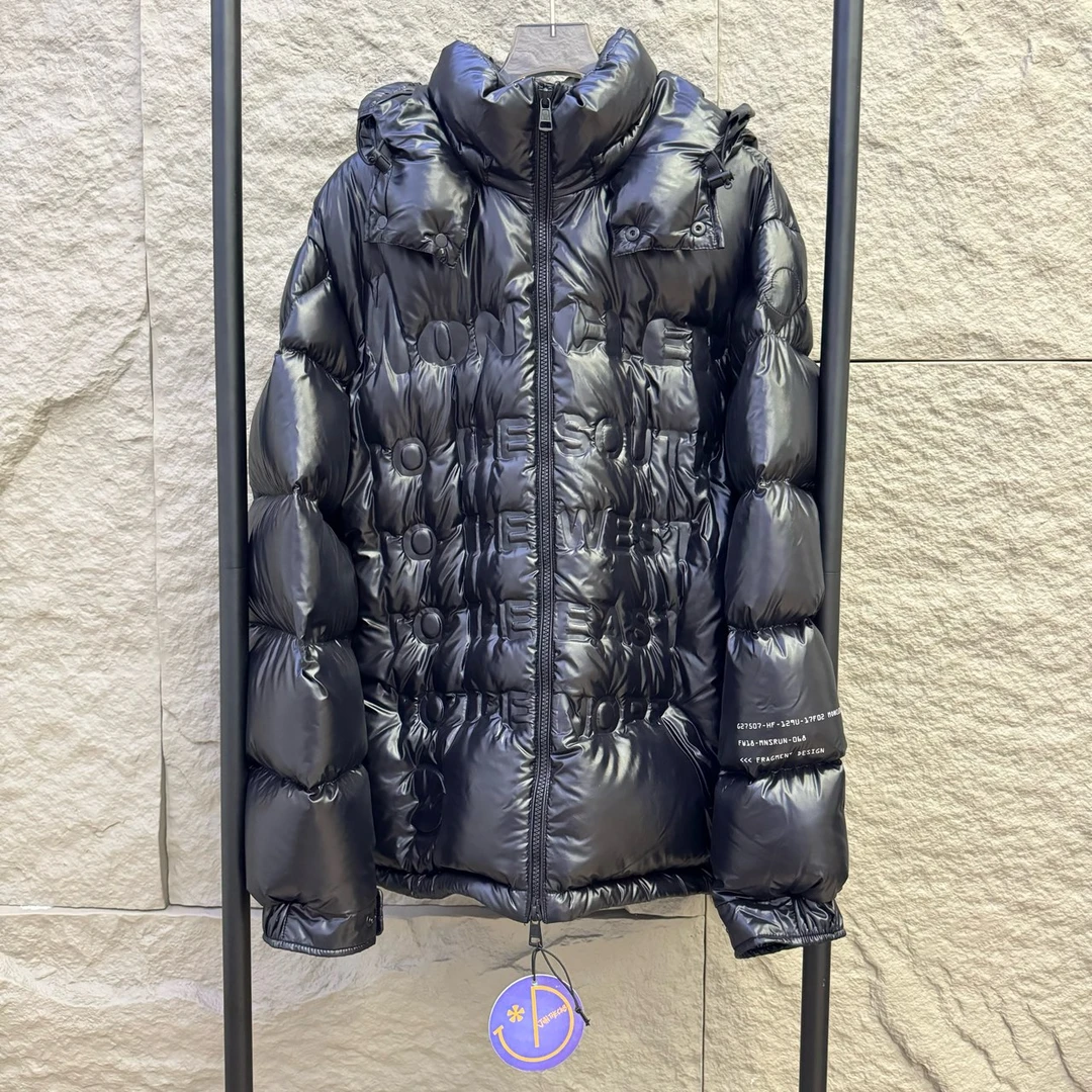 Moncler/盟可睐/蒙口/藤原浩联名羽绒服 3码 99新 GM000718