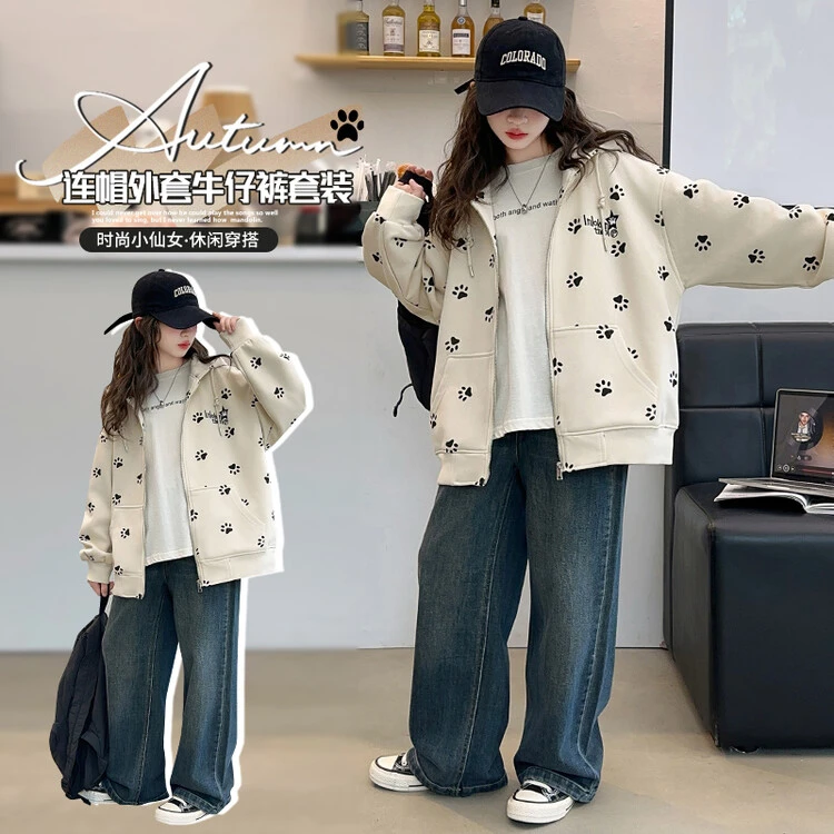 女童外套春秋款新款儿童秋季连帽衣服中大童开衫夹克上衣