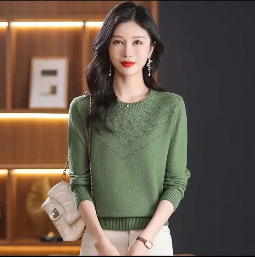 2024秋季新款长袖针织衫女套头春秋宽松百搭圆领本命年红色妈妈装