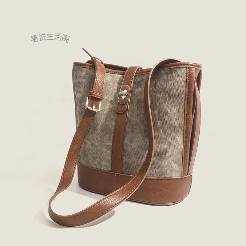 南风Chio2nd费城旧报水桶包女2023秋冬复古通勤单肩斜挎包时尚