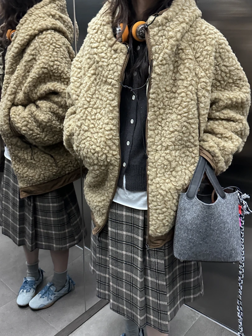 【11.7福，no蜕no焕】8899#【Ins博主进口大颗粒毛毛防风运动外套】