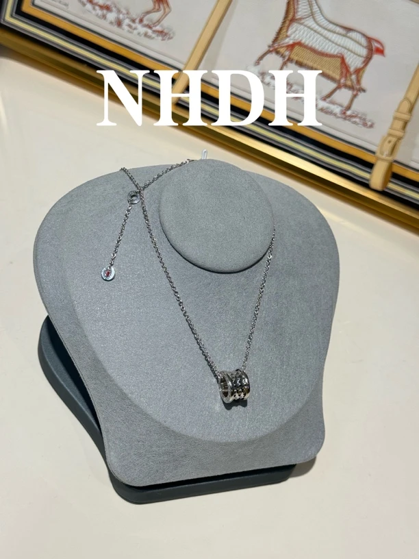 坠链均925银合成锆石 小蛮腰项链